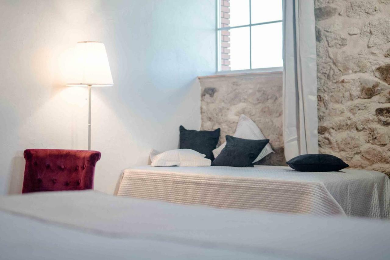 Chambres d'Hôtes Le Pignié Lescure-dʼAlbigeois Extérieur photo